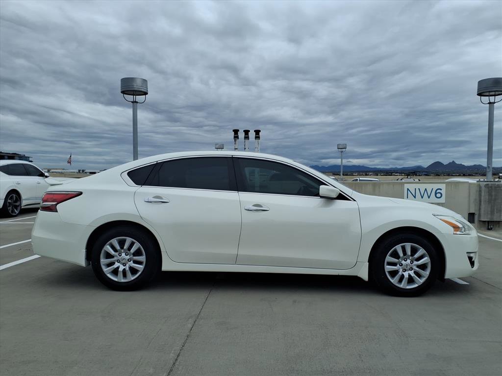 Used 2015 Nissan Altima 2.5 S w/ Power Driver Seat Package image 7
