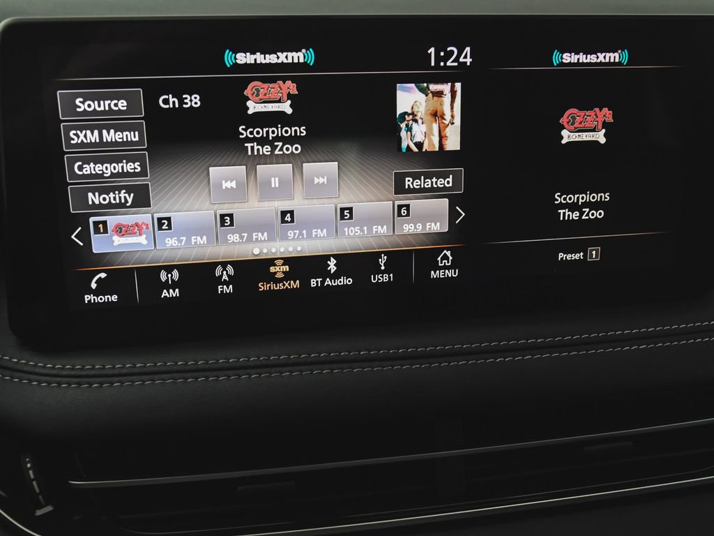 Used 2023 INFINITI QX60 Pure AWD/4WD image 17