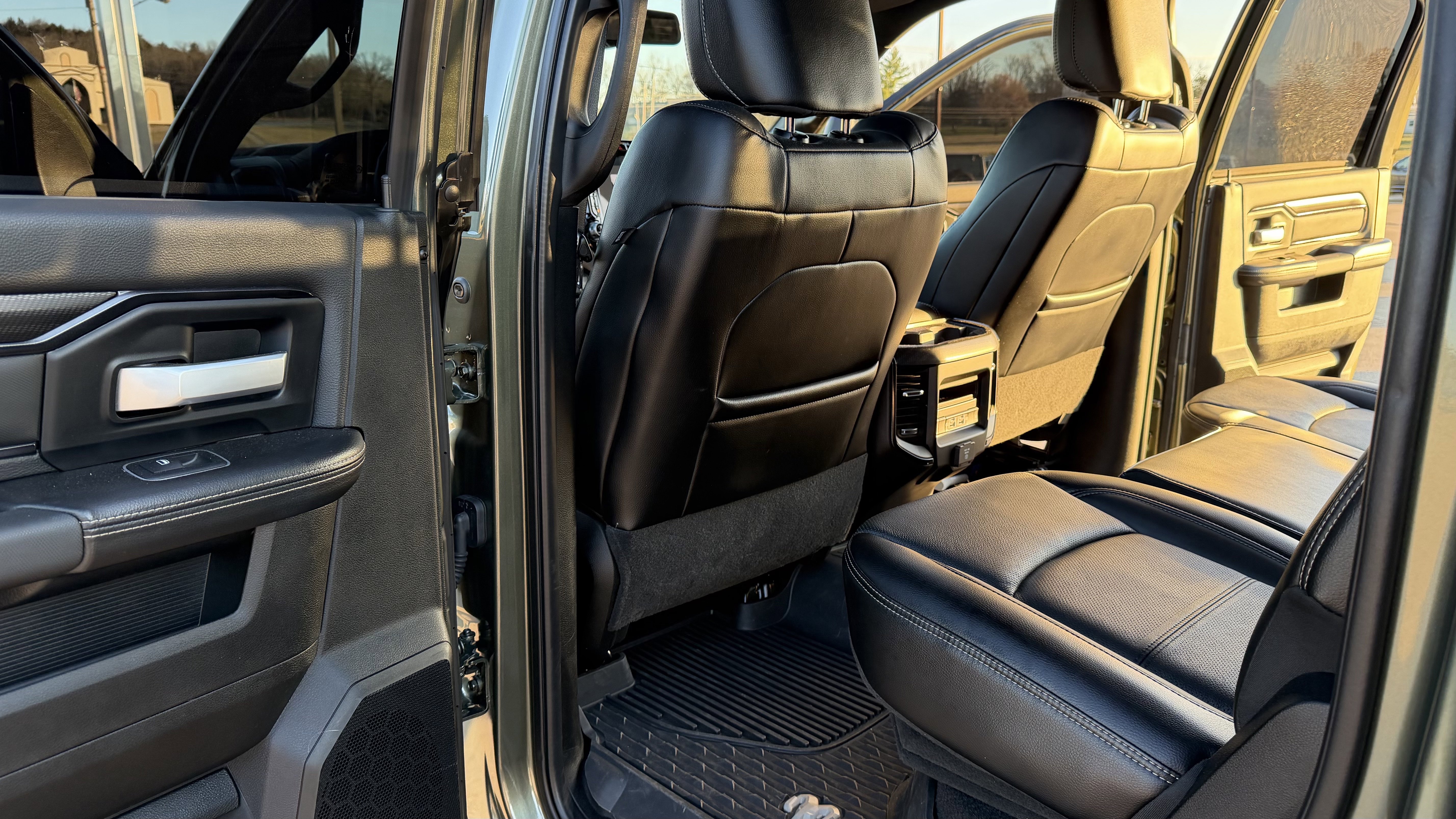 Used 2024 RAM 2500 Rebel w/ Towing Technology Group image 40