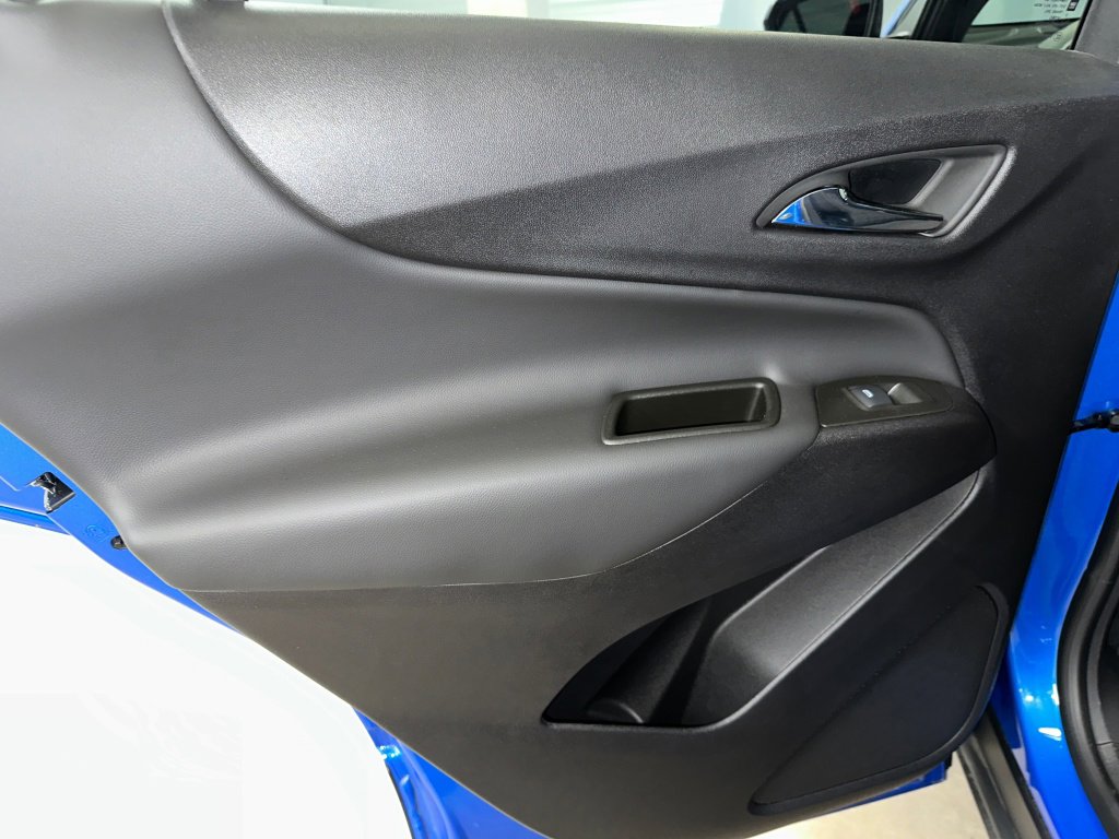 Certified 2024 Chevrolet Equinox LT w/ LPO, Floor Liner Package image 17