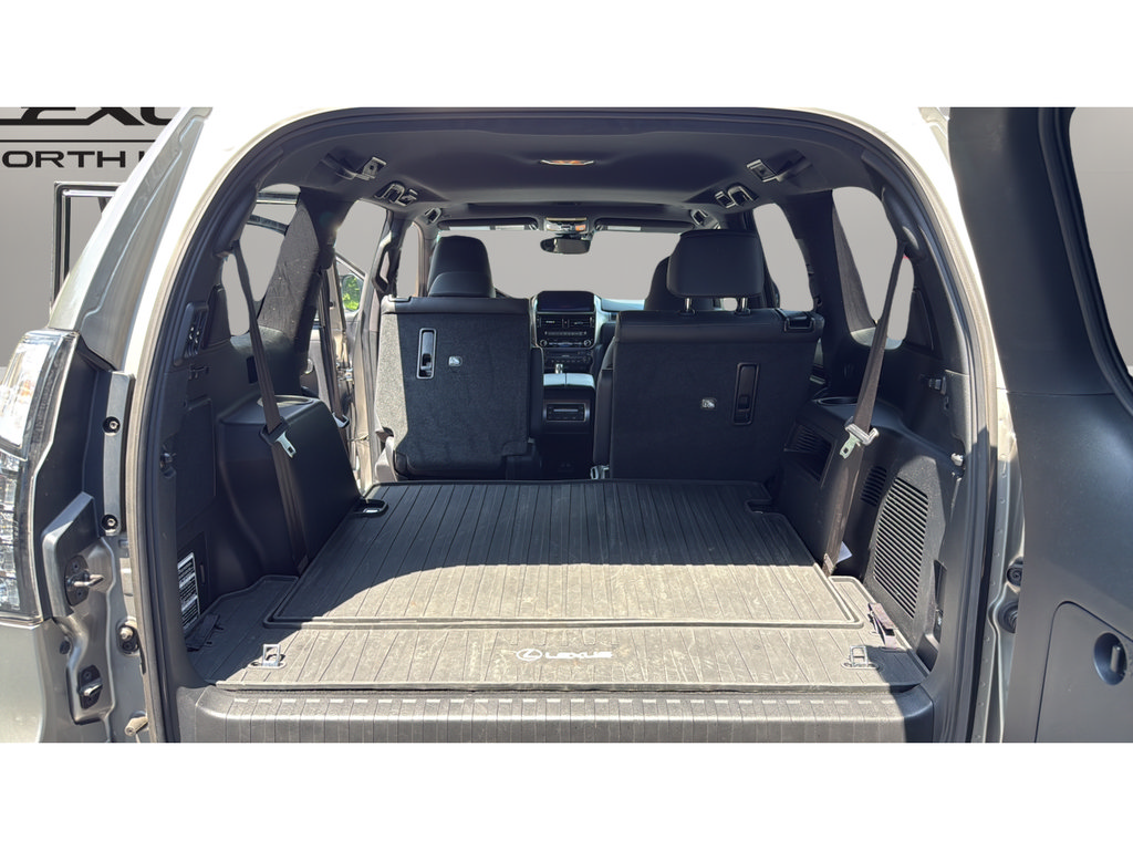 Certified 2023 Lexus GX 460 Luxury w/ Sport Design Package AWD/4WD image 21
