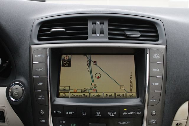 Used 2010 Lexus IS 350C RWD image 16