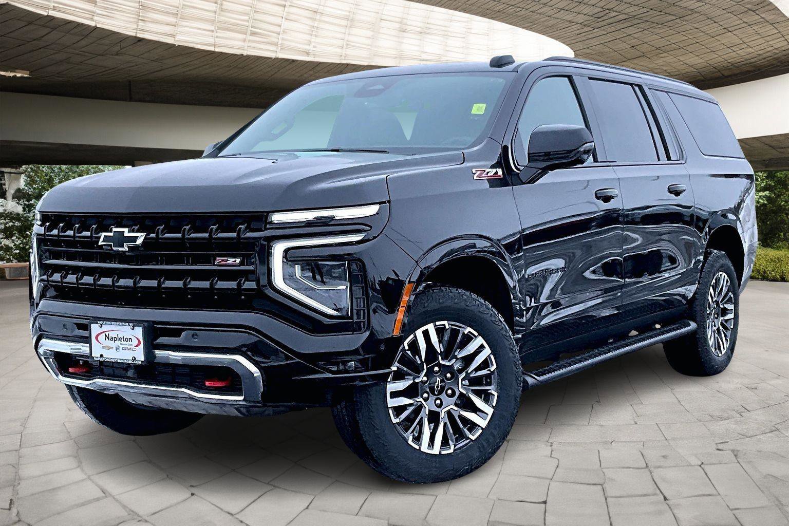 New 2026 Chevrolet Suburban Z71 w/ Comfort Package image 1