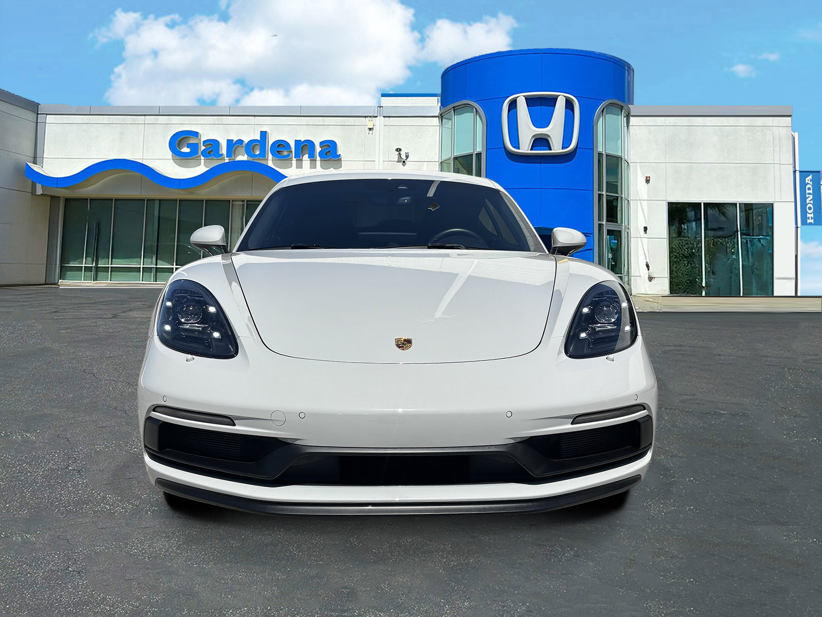 Used 2022 Porsche 718 Cayman GTS RWD image 2
