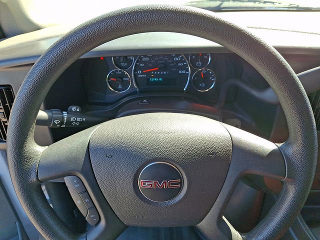 Used 2025 GMC Savana 2500 w/ Driver Convenience Package RWD image 4