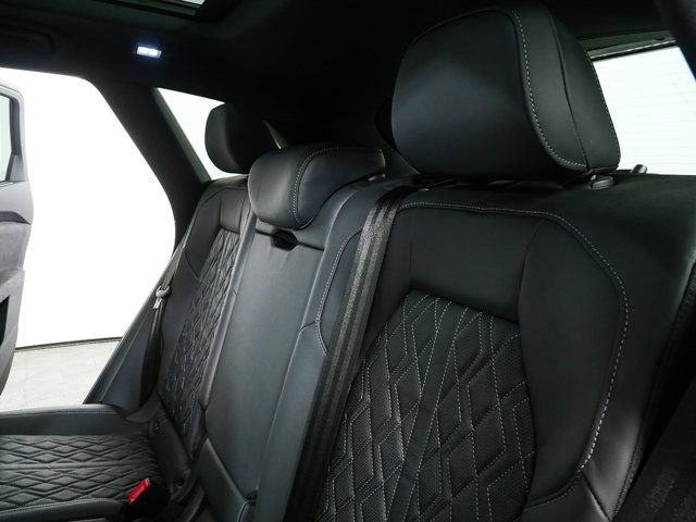 New 2026 Audi SQ5 Premium Plus AWD/4WD image 22