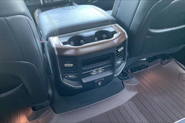 Used 2021 RAM 1500 Laramie AWD/4WD image 11