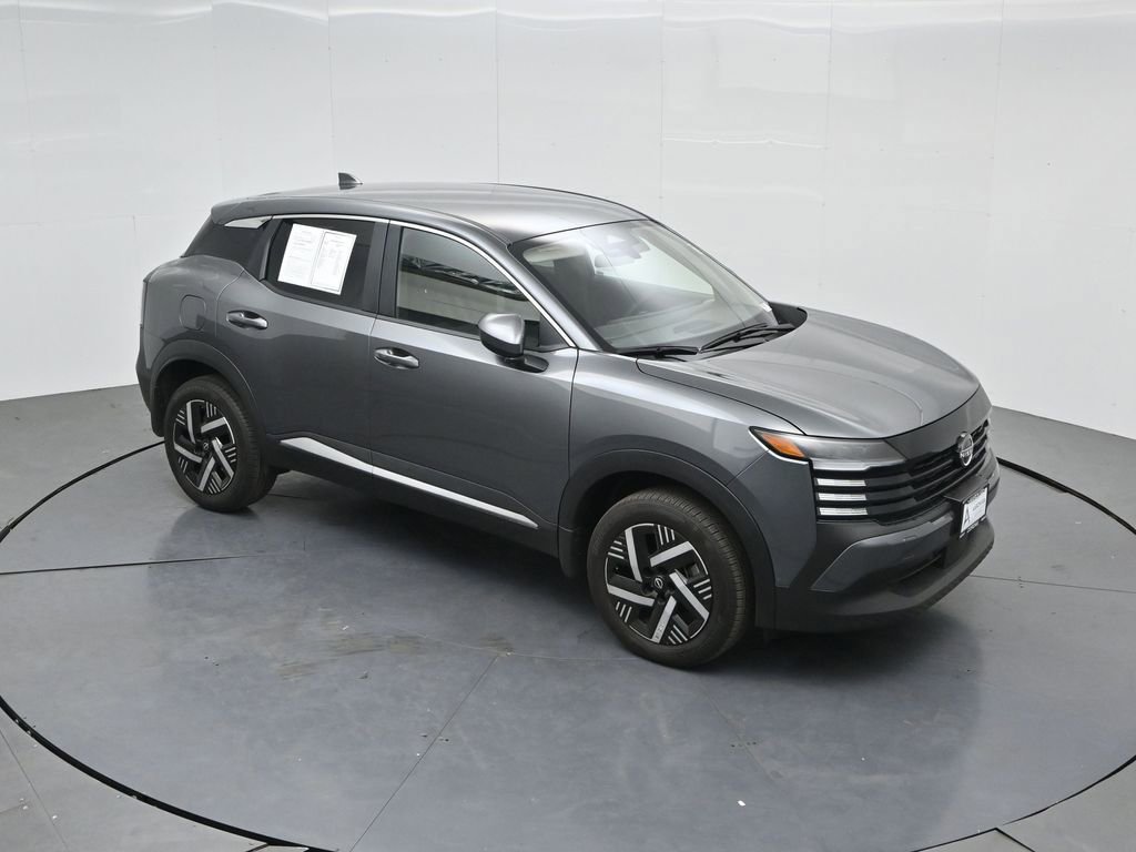 Used 2025 Nissan Kicks SV image 38