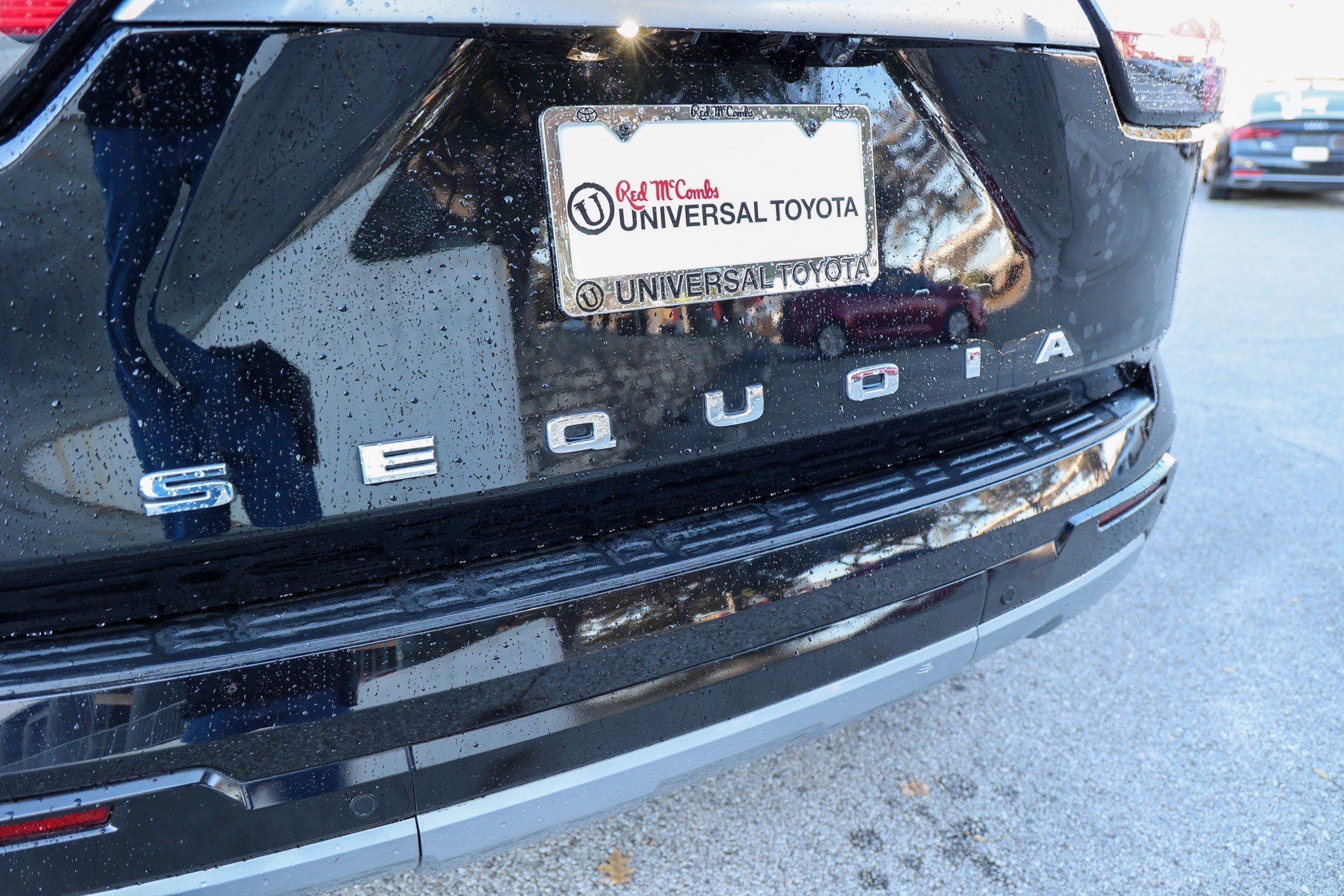 Used 2023 Toyota Sequoia Capstone image 15