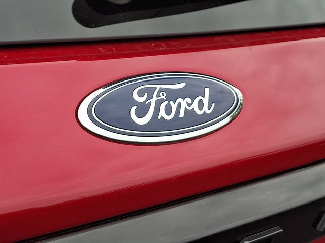 Certified 2025 Ford Explorer Platinum w/ Ultimate Package AWD/4WD image 37