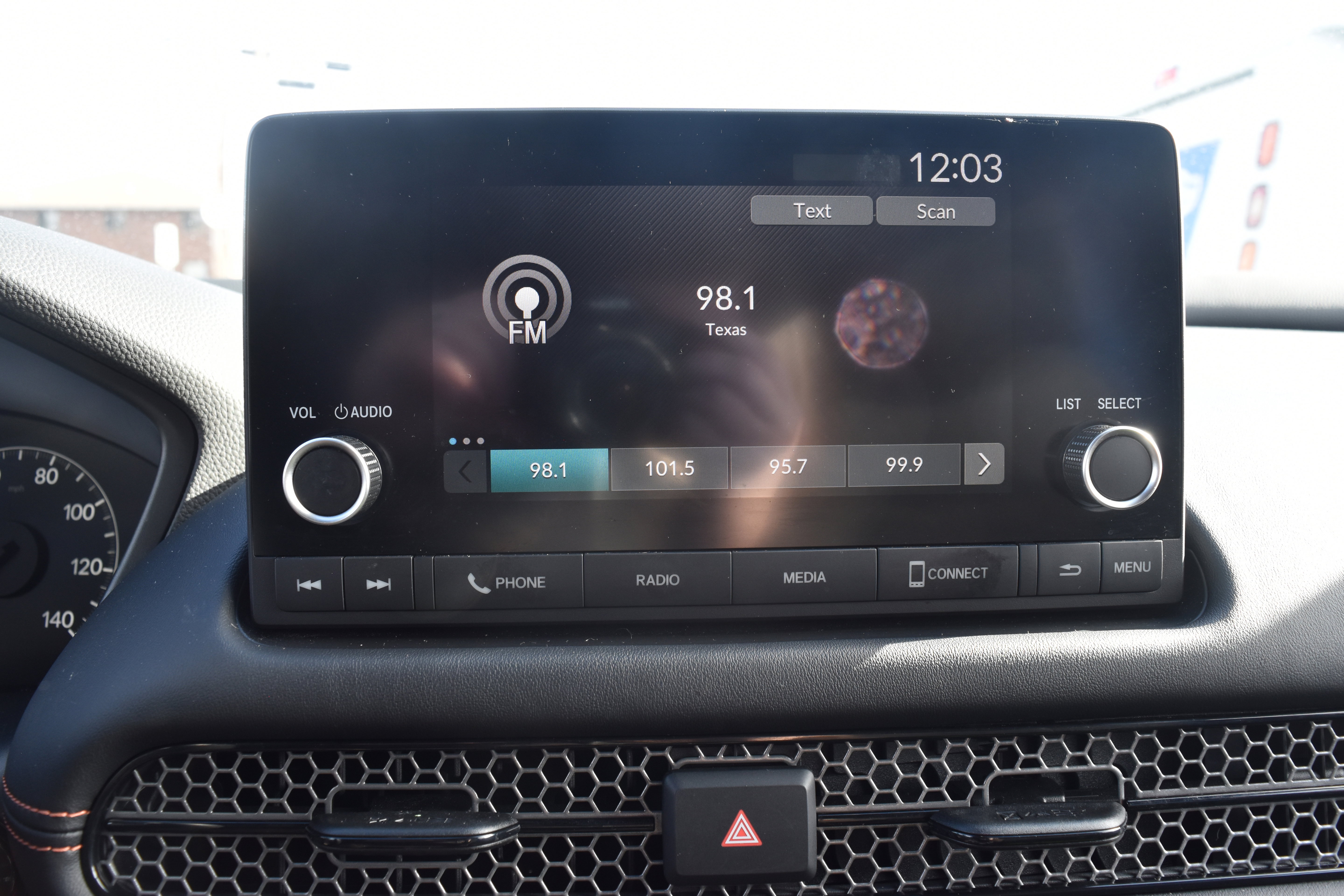 Certified 2024 Honda HR-V Sport image 19