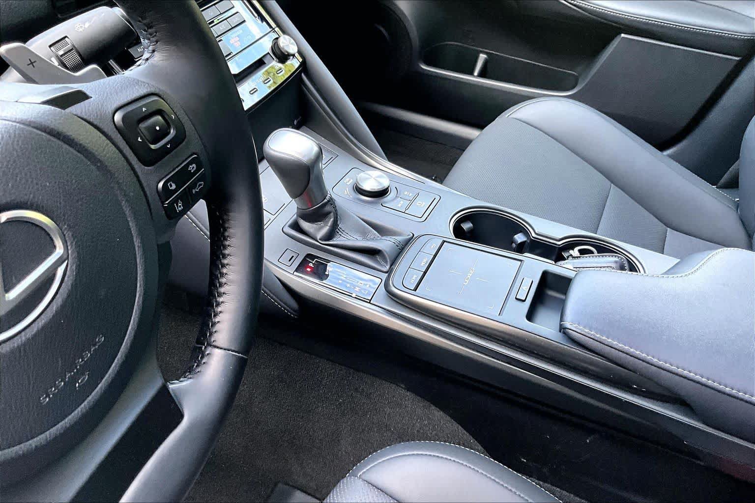 Used 2023 Lexus IS 300 w/ Premium Package RWD image 34