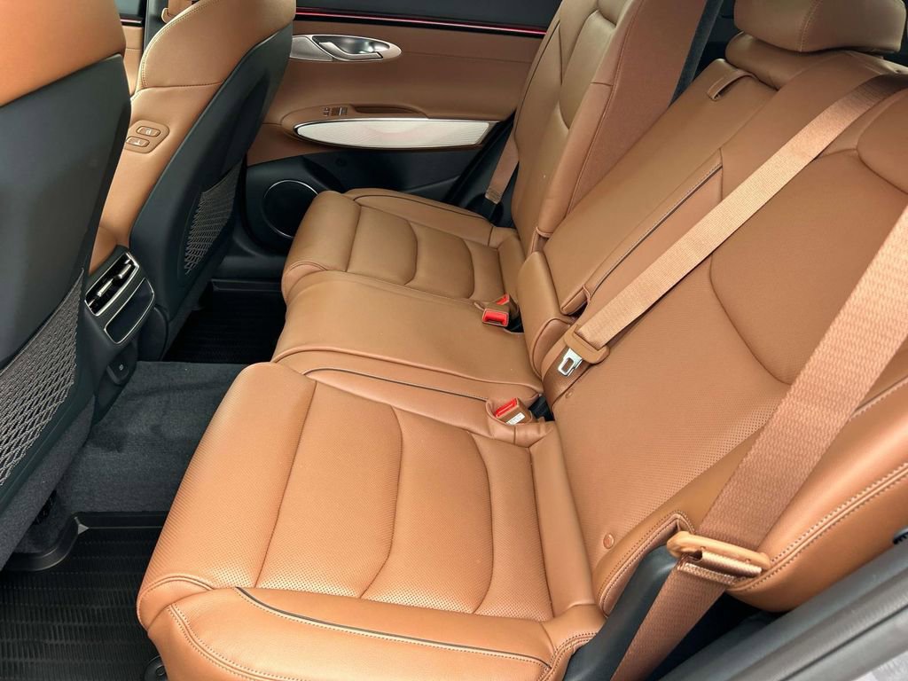 New 2026 Genesis GV70 2.5T Advanced image 20