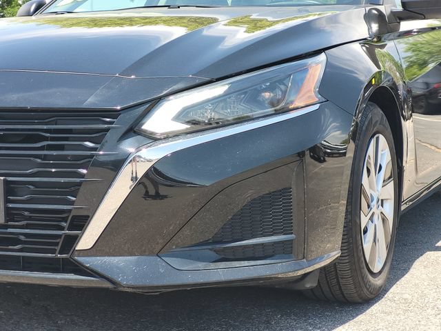Certified 2025 Nissan Altima 2.5 S FWD image 5