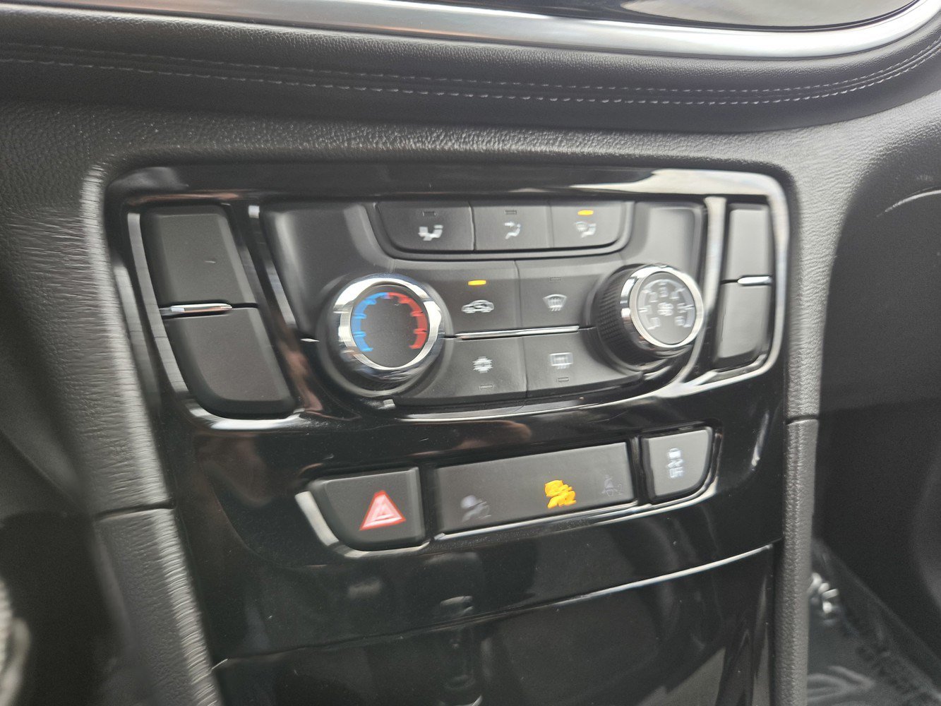 Used 2017 Buick Encore Preferred FWD image 10