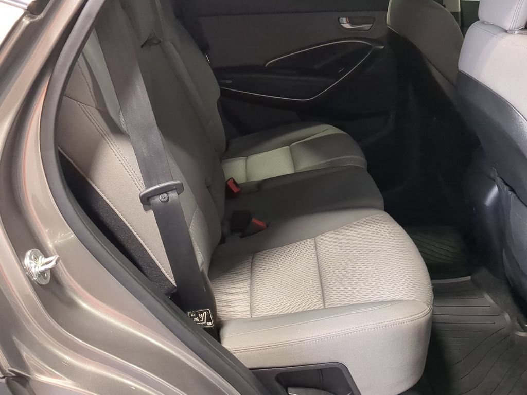 Used 2017 Hyundai Santa Fe Sport AWD/4WD image 23