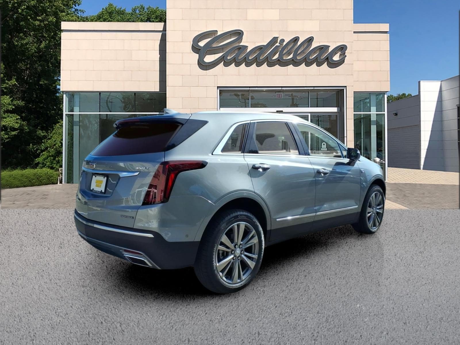 New 2026 Cadillac XT5 Premium Luxury w/ LPO, Floor Liner Package AWD/4WD image 5