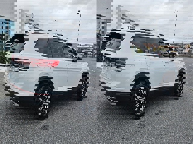 New 2026 Volkswagen Atlas SE image 14