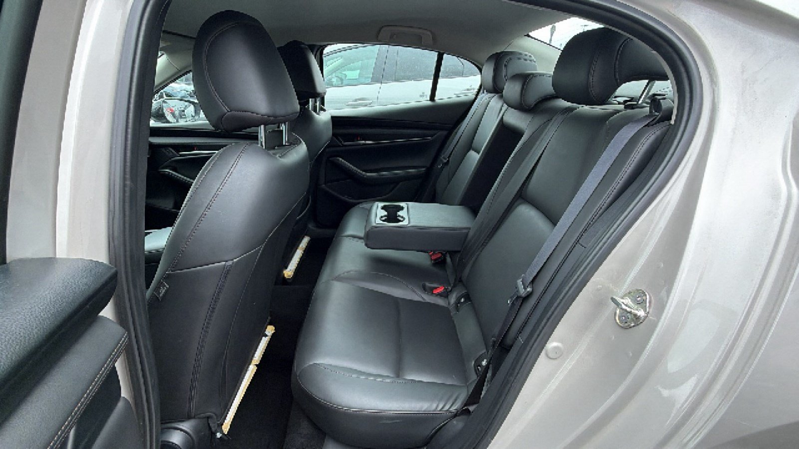 Used 2024 MAZDA MAZDA3 s FWD image 21