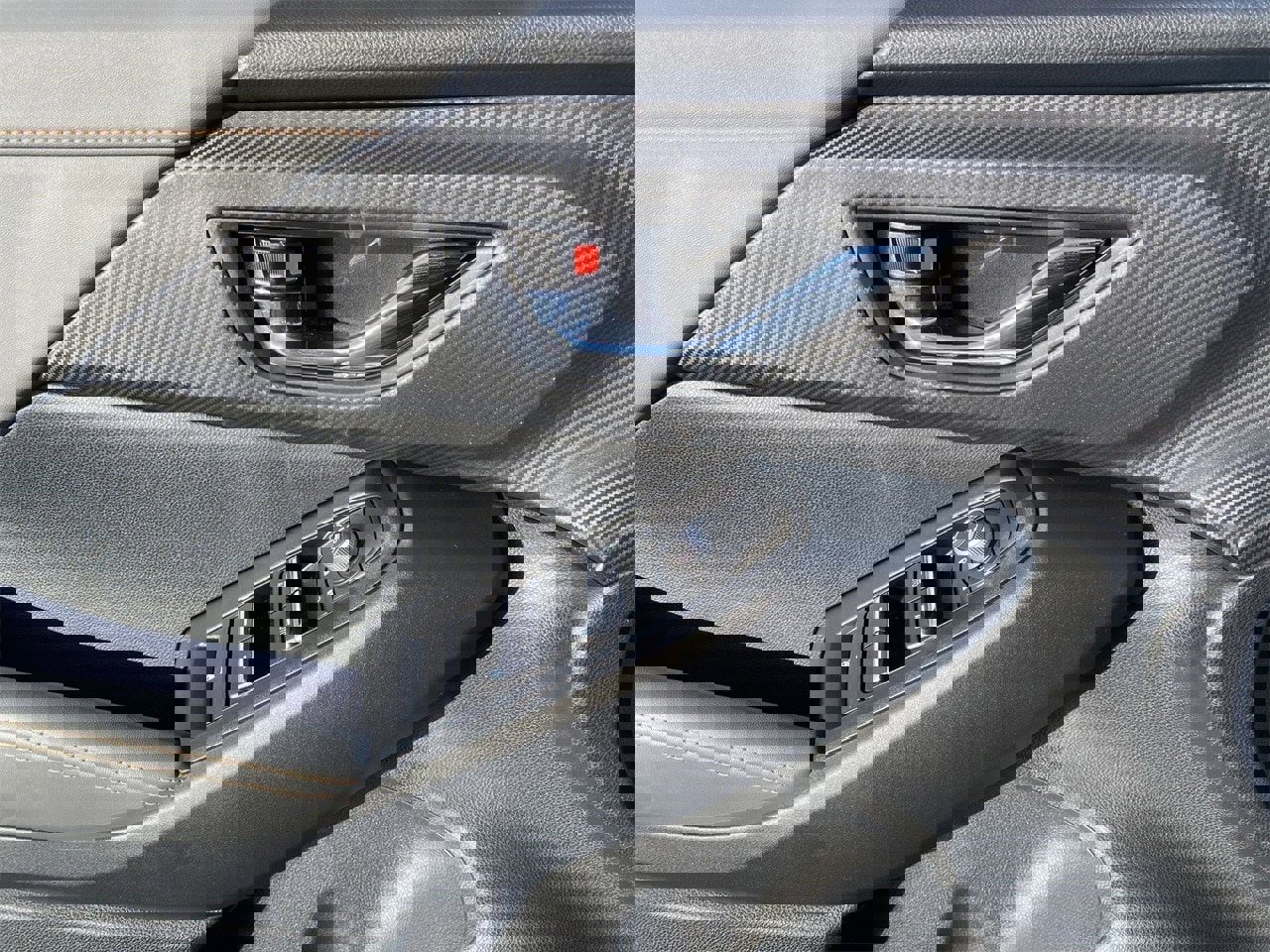 New 2025 Subaru Crosstrek 2.5i Limited w/ Popular Package #3A image 17