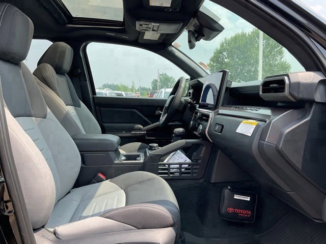 New 2025 Toyota Tacoma TRD Sport image 13