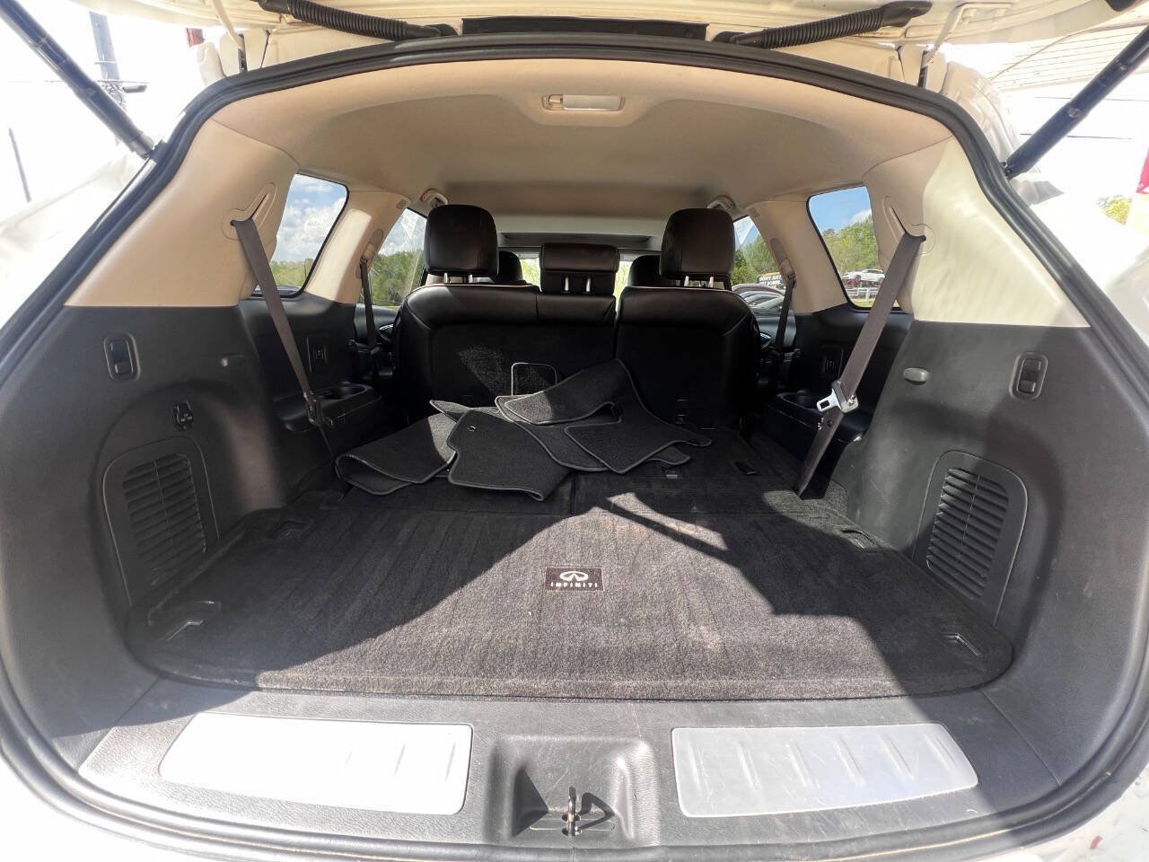 Used 2017 INFINITI QX60 Luxe w/ Premium Plus Package AWD/4WD image 15