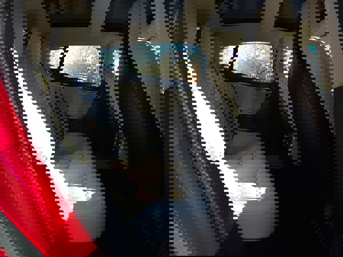 Used 2018 Tesla Model S 100D image 19