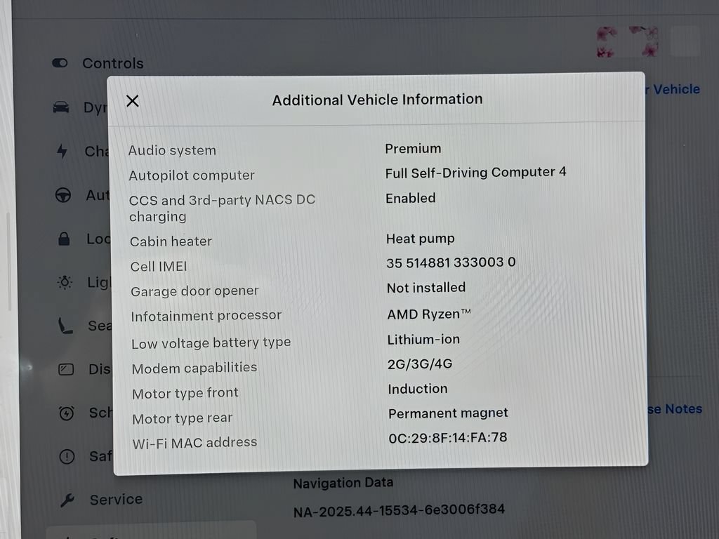 Used 2025 Tesla Model Y Performance AWD/4WD image 17