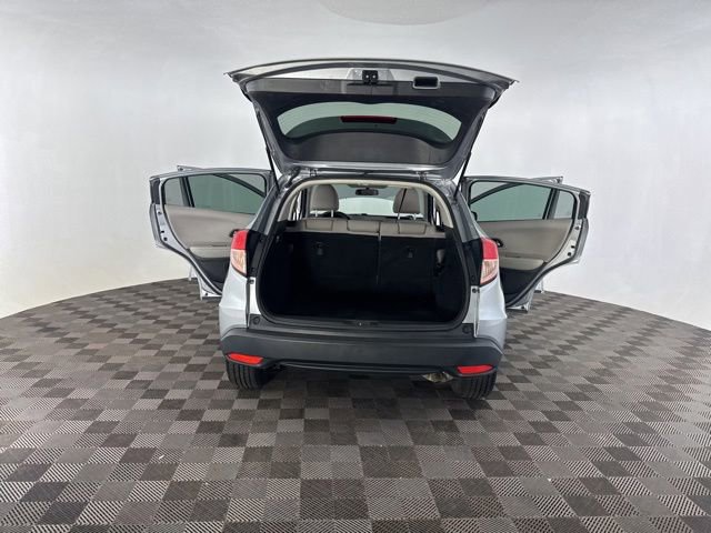 Used 2018 Honda HR-V EX image 18