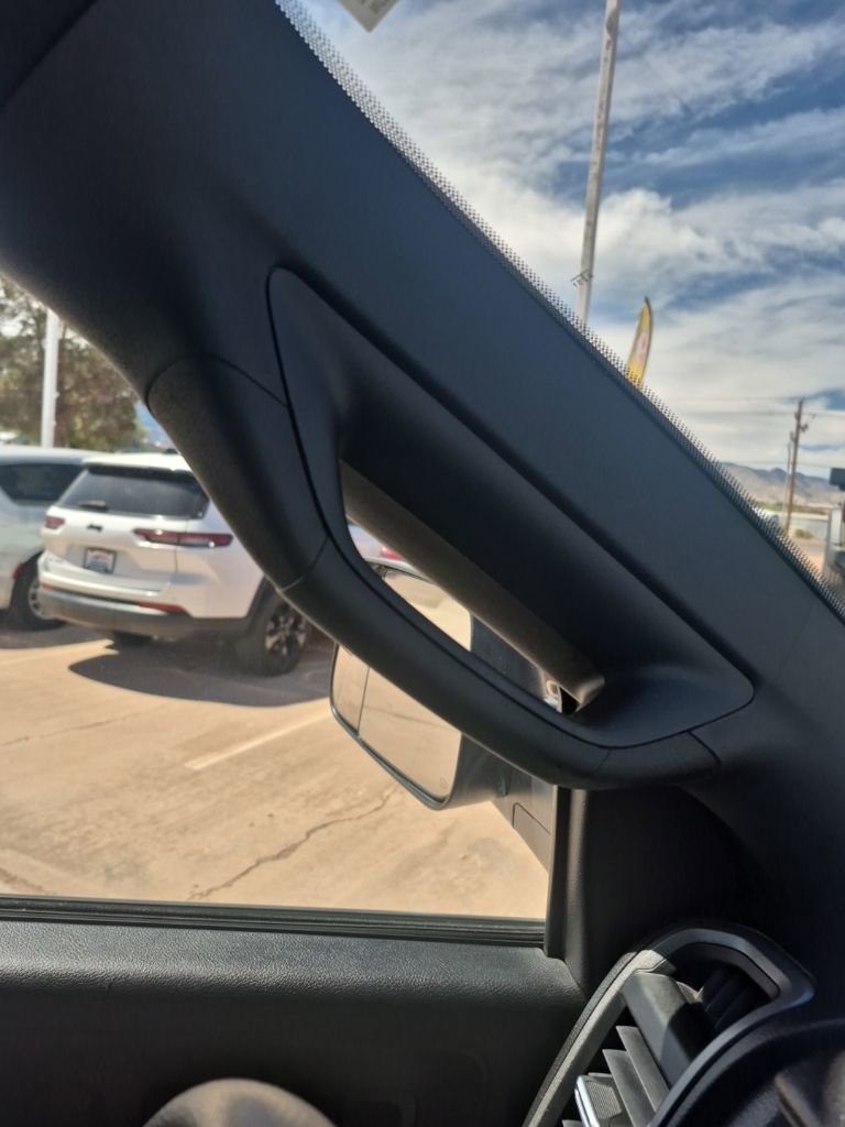 Used 2022 RAM 3500 Tradesman image 42