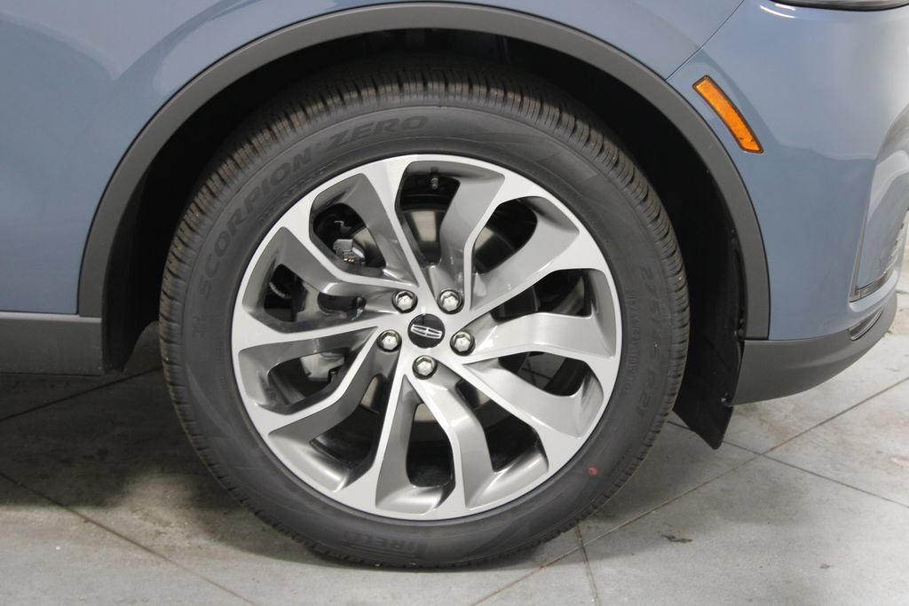 New 2026 Lincoln Aviator Reserve w/ Illumination Package RWD image 9