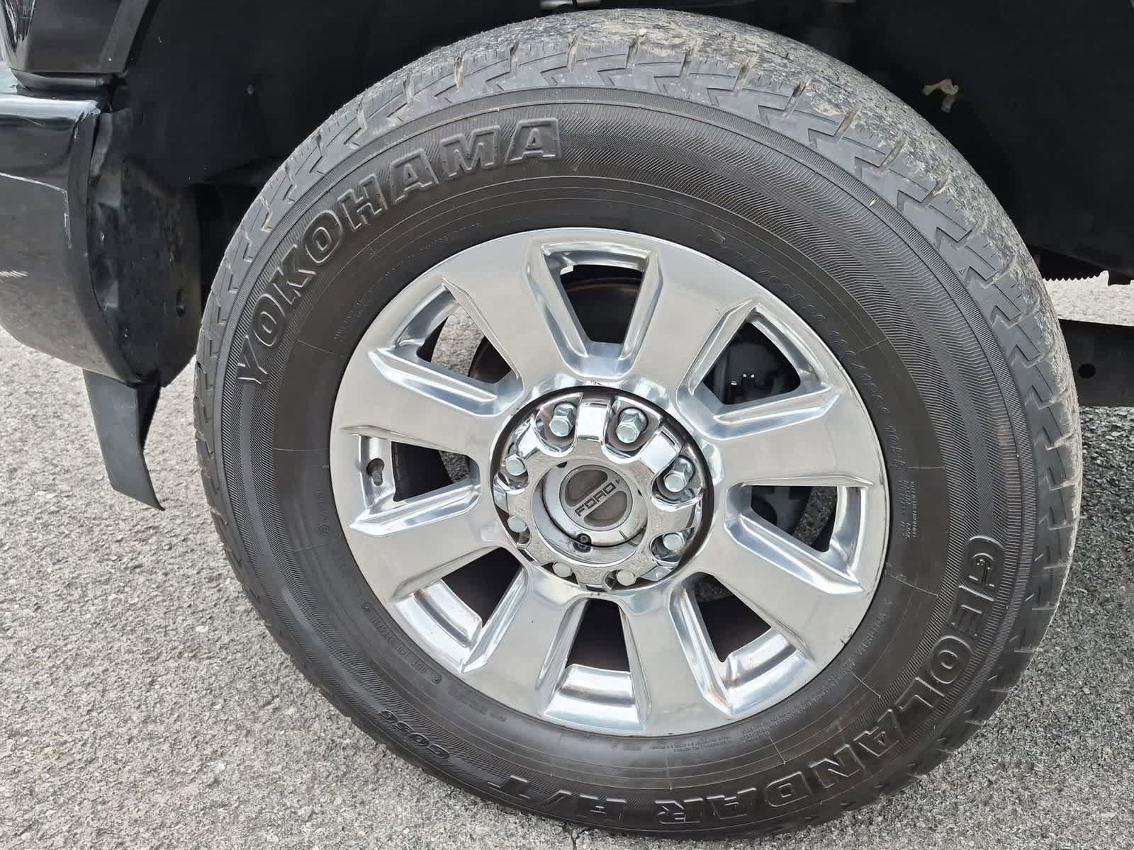Used 2018 Ford F350 Platinum w/ Platinum Ultimate Package AWD/4WD image 14