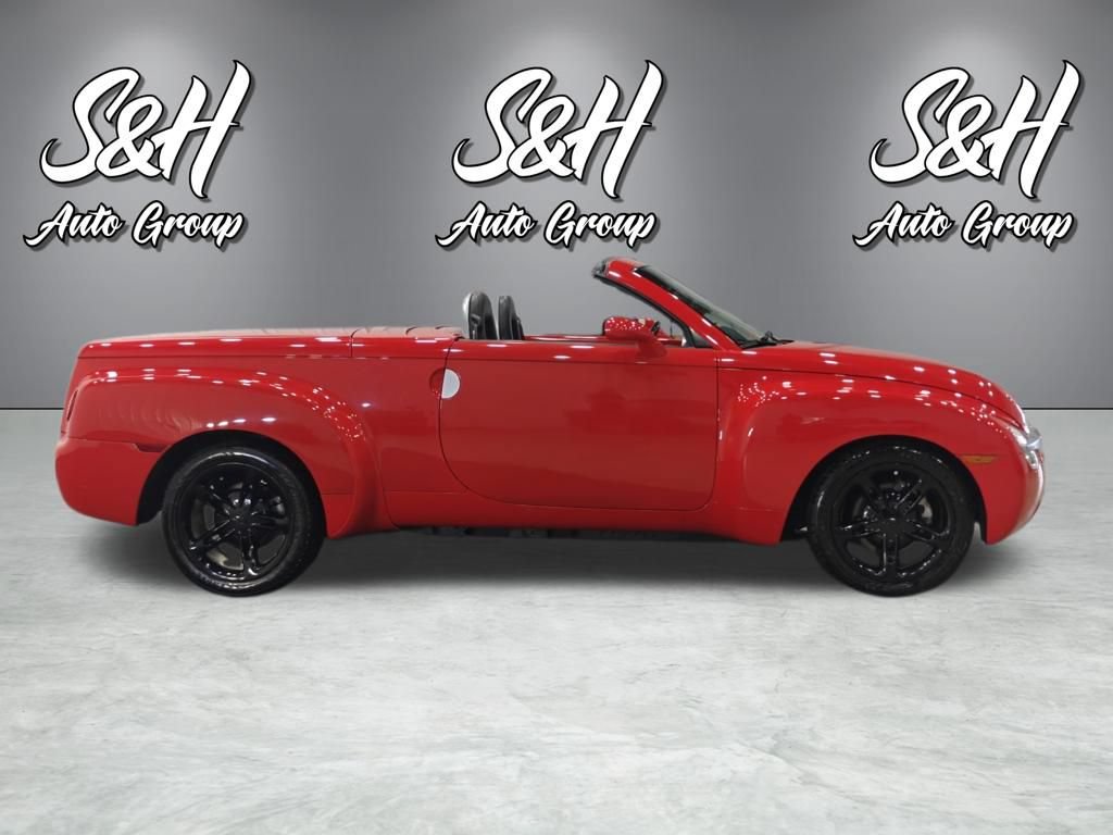 Used 2003 Chevrolet SSR w/ Preferred Equipment Group RWD image 19
