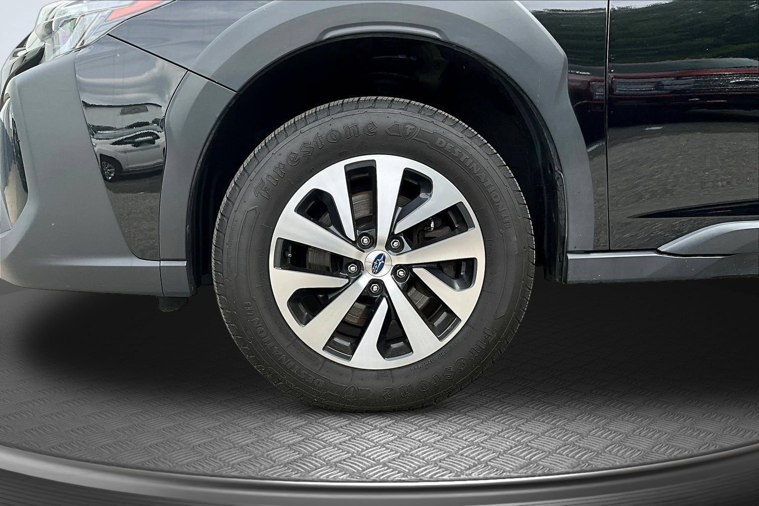 Used 2023 Subaru Outback Premium AWD/4WD image 35
