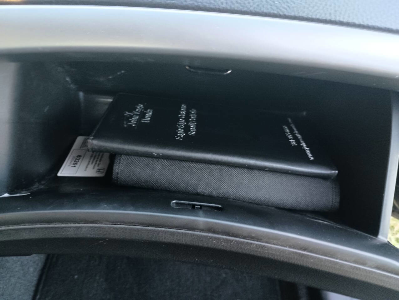 Used 2010 Honda Accord EX-L image 16