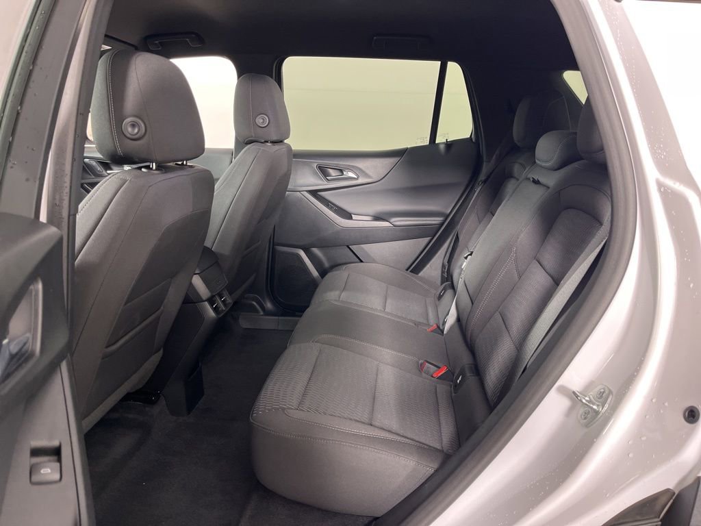Used 2025 Chevrolet Equinox LT FWD image 22