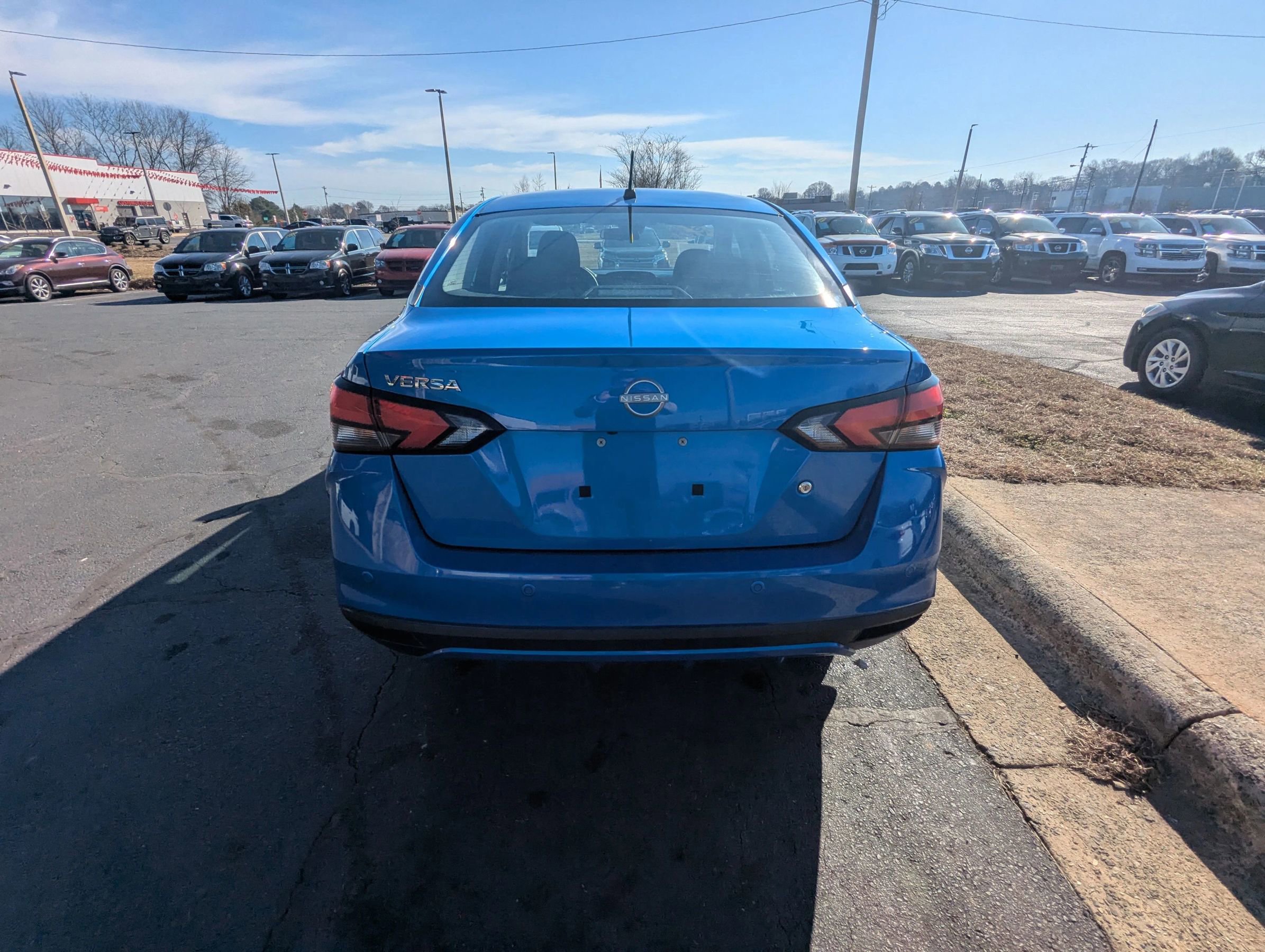 Used 2023 Nissan Versa S w/ Trunk Package image 6