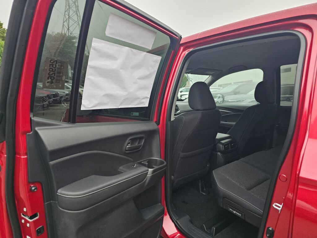 New 2025 Honda Ridgeline Sport image 13
