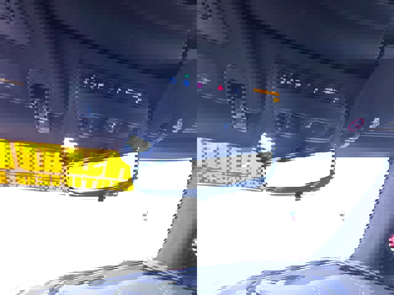 Used 2021 Chevrolet Corvette Stingray Premium Cpe w/ Z51 Performance Package image 31