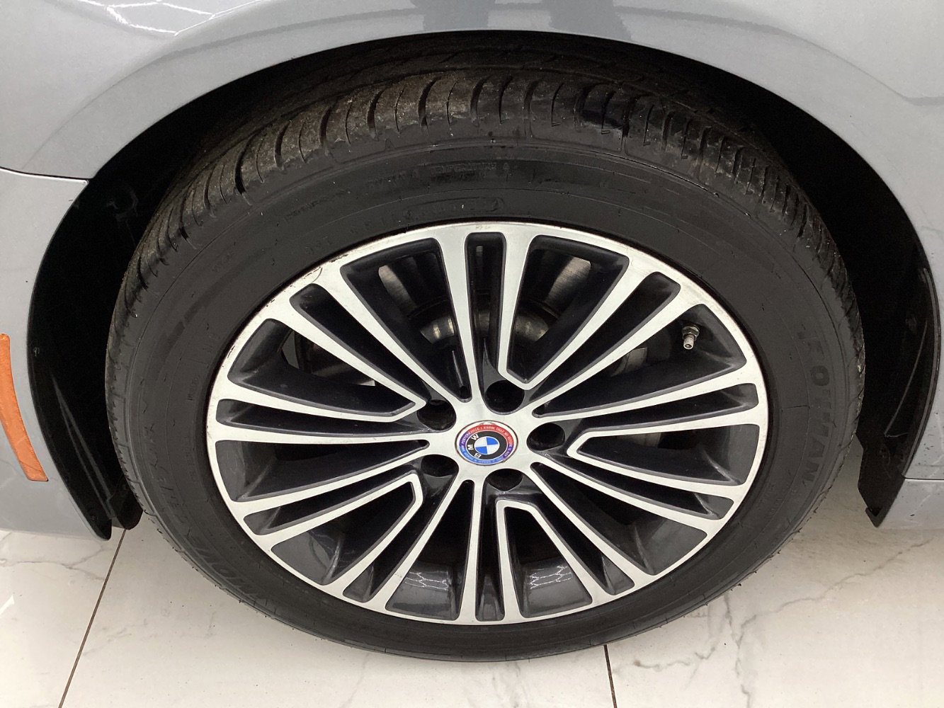 Used 2019 BMW 540i xDrive w/ Convenience Package image 50