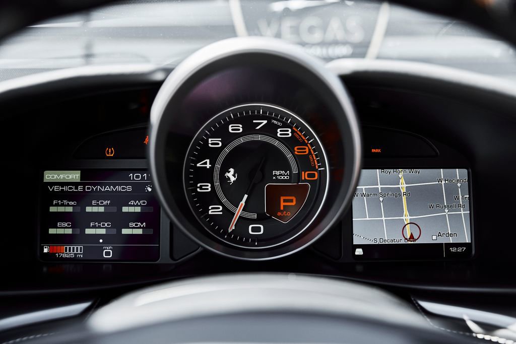 Used 2018 Ferrari GTC4Lusso image 61