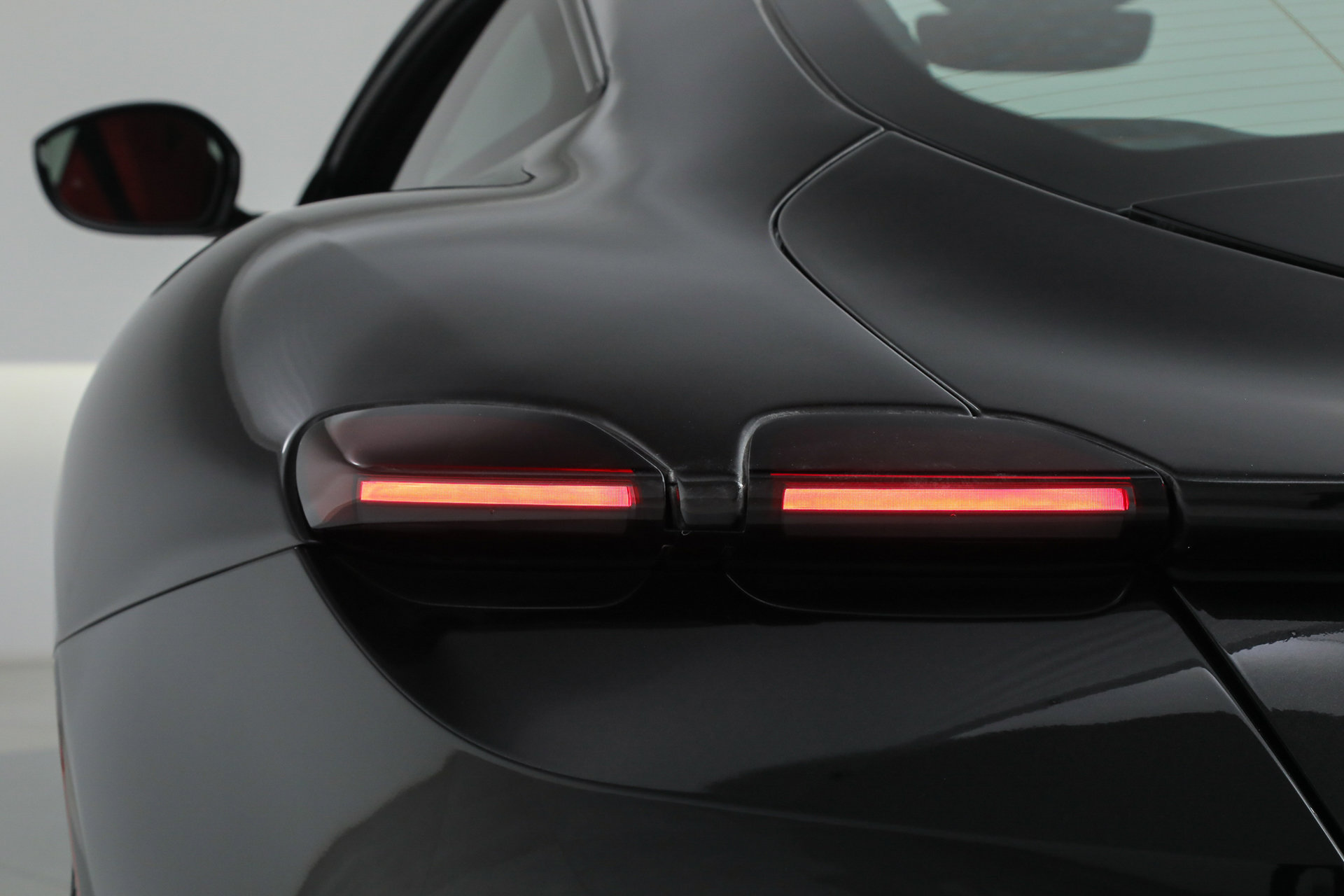 Certified 2022 Ferrari Roma image 15