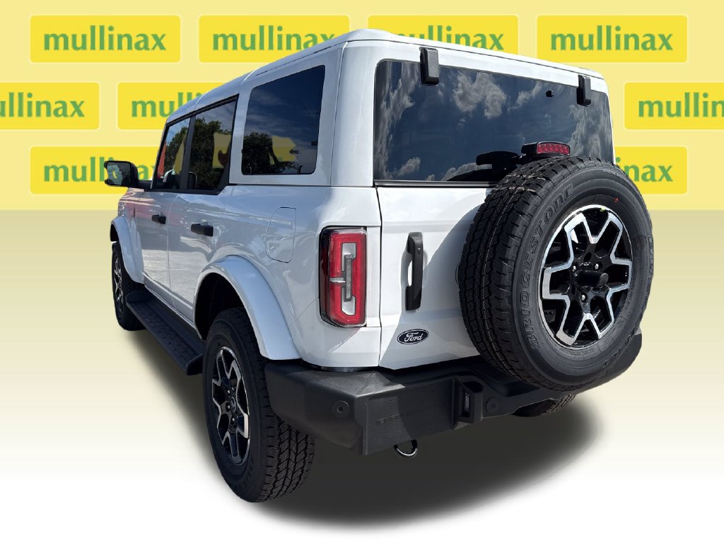 New 2026 Ford Bronco Outer Banks AWD/4WD image 4