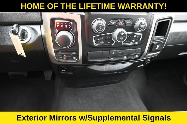 Used 2015 RAM 1500 Big Horn AWD/4WD image 36