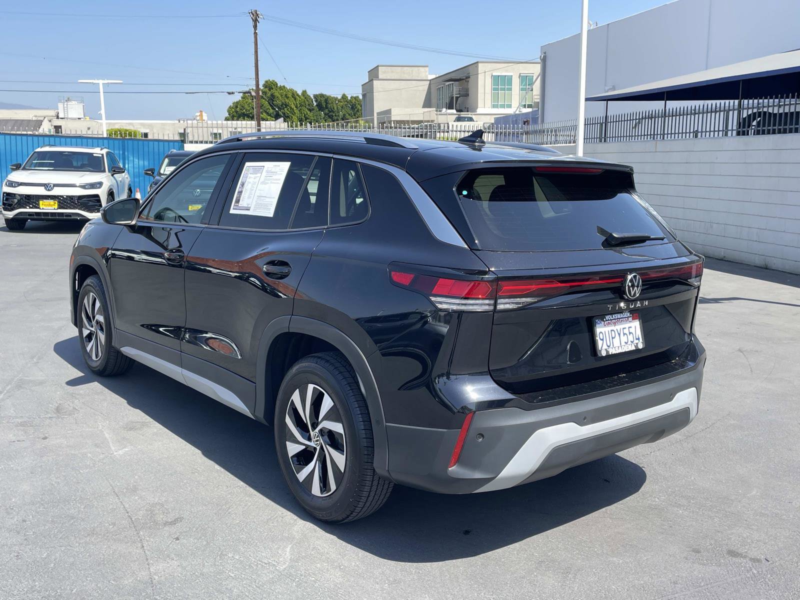 Certified 2025 Volkswagen Tiguan S FWD image 4