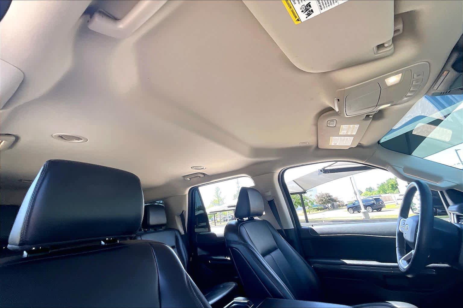 Used 2024 Ford Expedition XLT AWD/4WD image 14