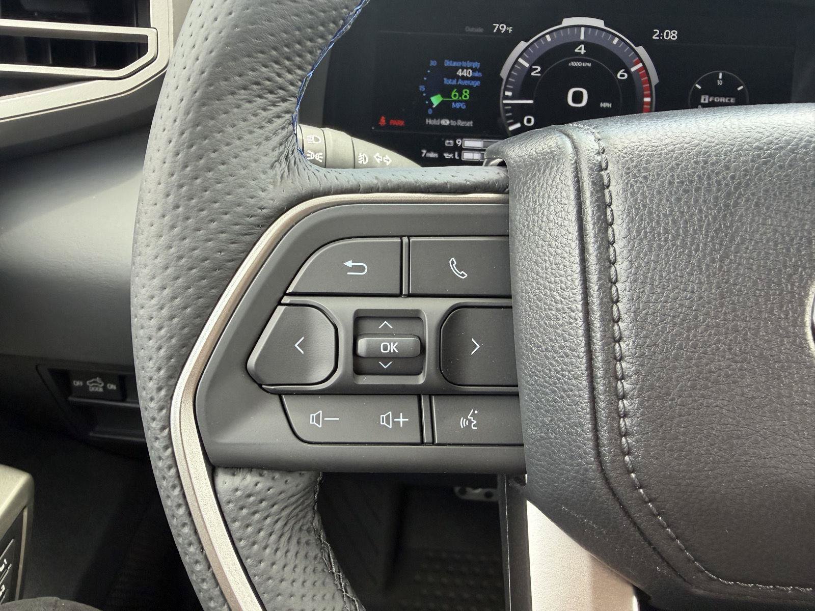New 2026 Toyota Tundra Platinum AWD/4WD image 31