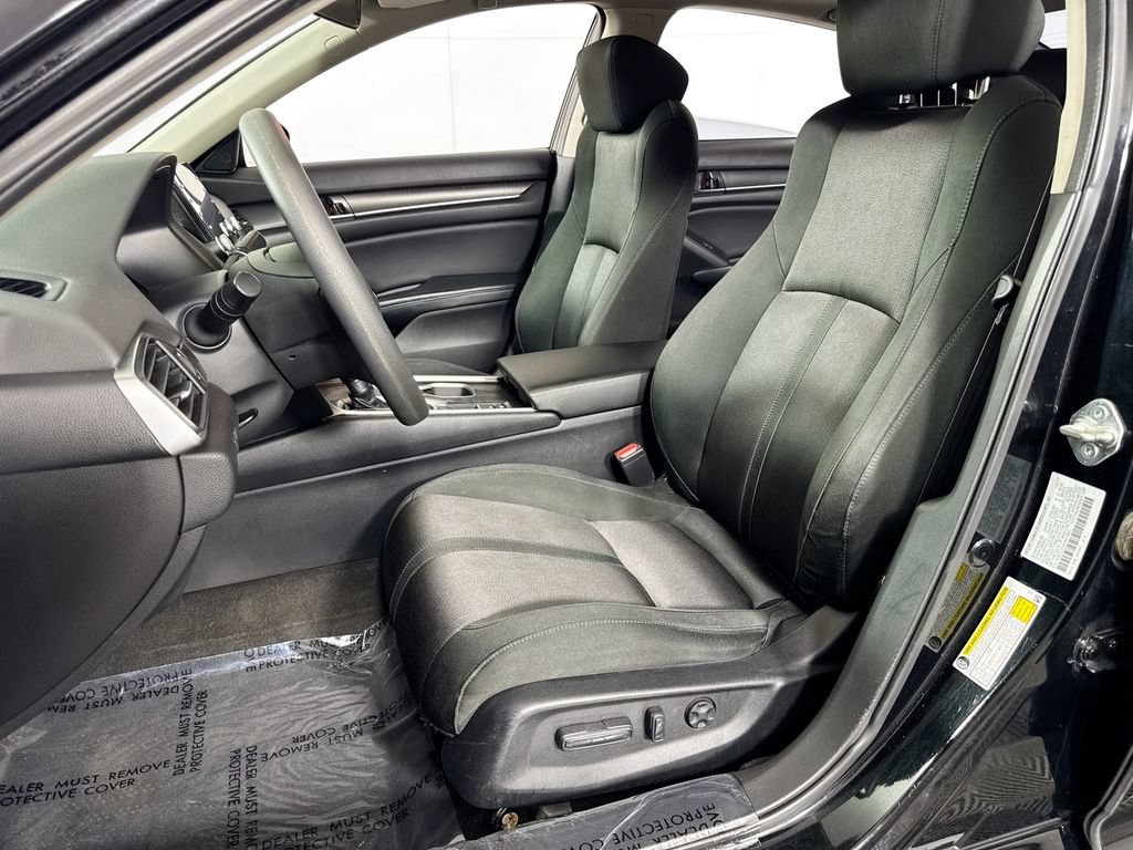 Used 2018 Honda Accord EX image 23