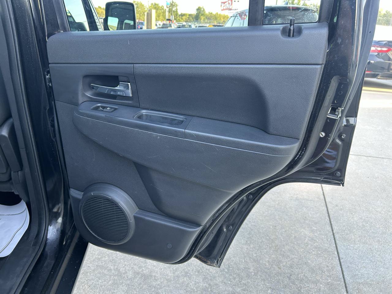 Used 2010 Jeep Liberty Sport w/ Popular Equipment Group AWD/4WD image 15