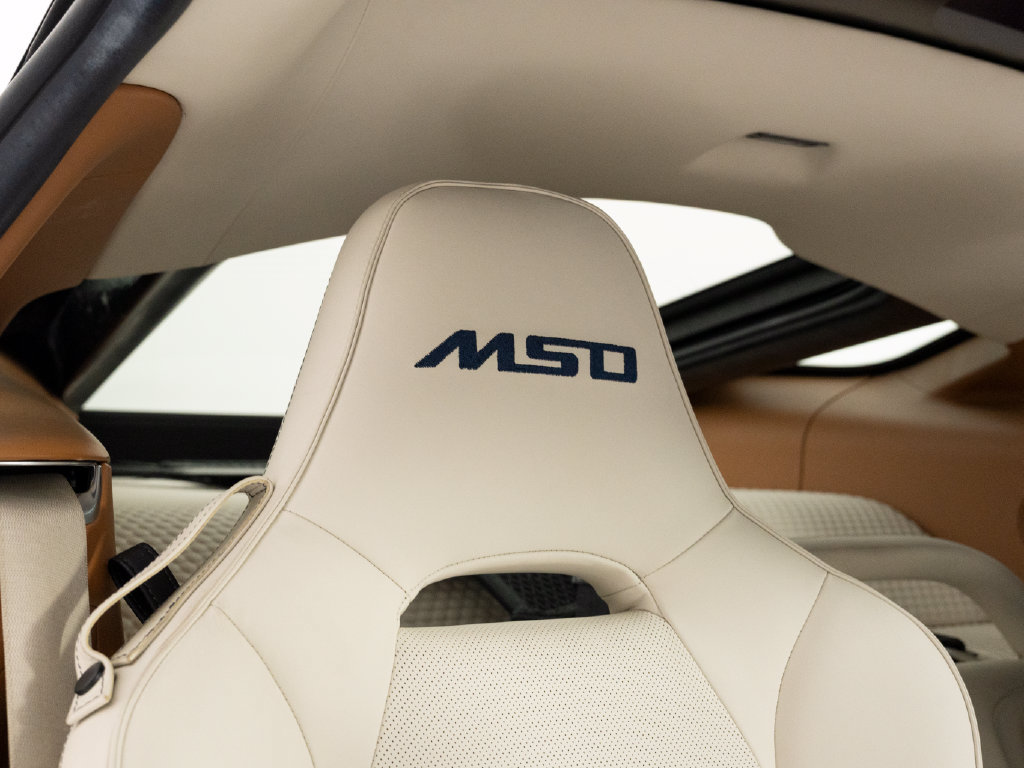 Used 2020 McLaren GT RWD image 35